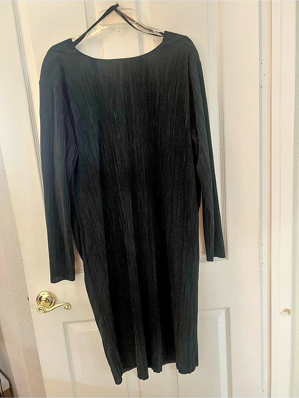 ELOQUII Metallic Silver-Gray Plissé Cocktail Dress | Size 18 | NWT/Never Worn ✨